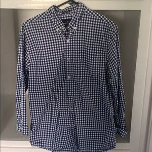 Long sleeve dress shirt